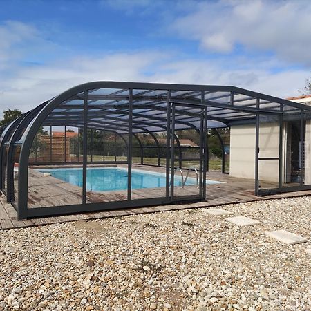 Maison Avec Piscine Privee, Proche Plage Avrillé Exterior foto